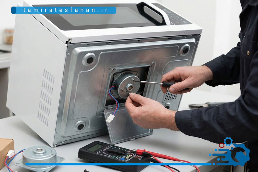 sinimacro3 برسی علت نچرخیدن سینی ماکروفر توسط تعمیرکار